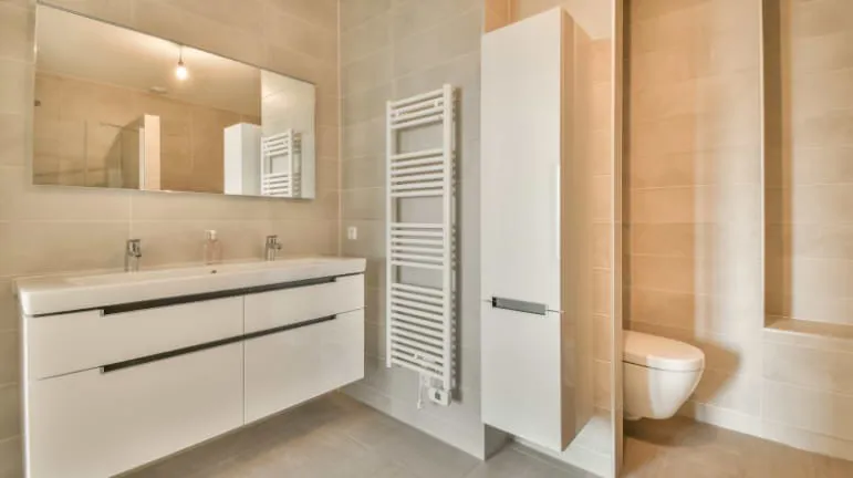 Neutral Shades bathroom tiles