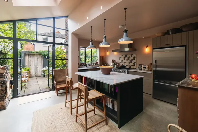 choosing best ceramic tiles for kitchen floor